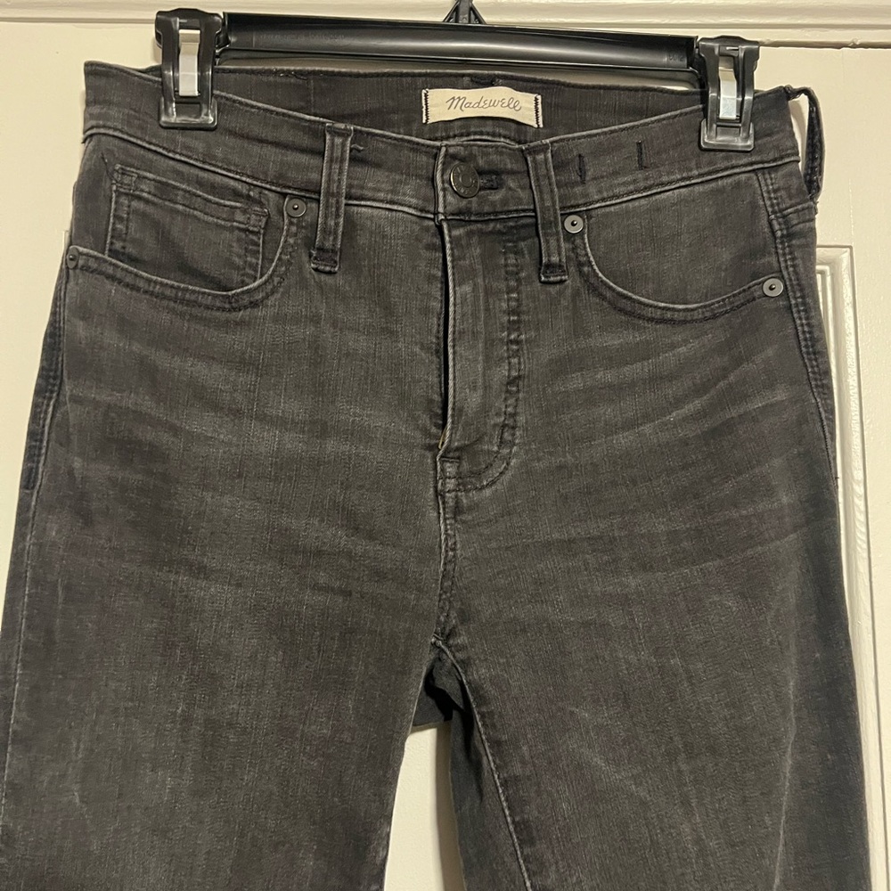 Madewell high rise skinny with knee holes 9” rise size 25 tall